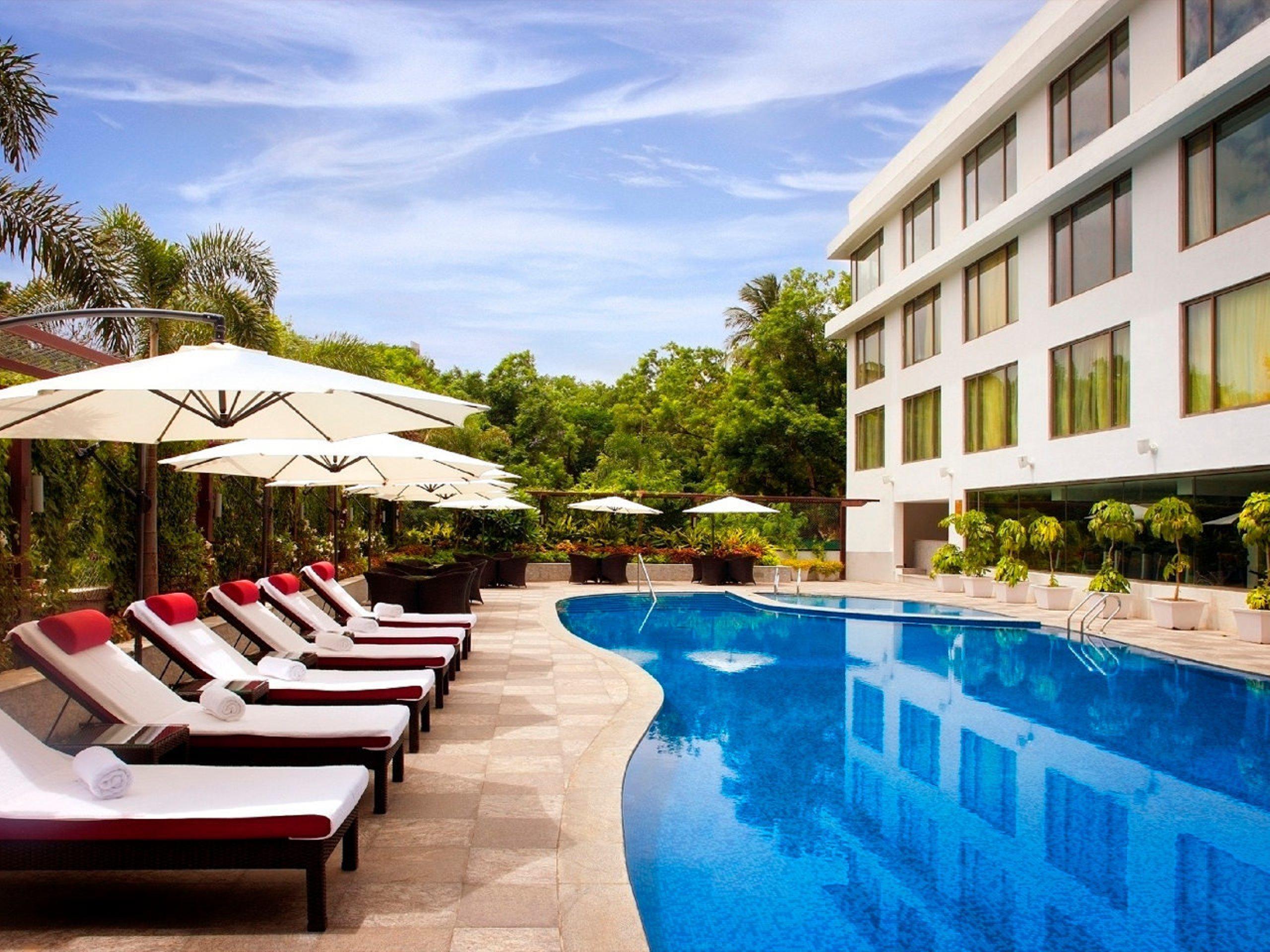 Radisson Blu Plaza Hotel Hyderabad Banjara Hills Bagian luar foto The Park, Hyderabad